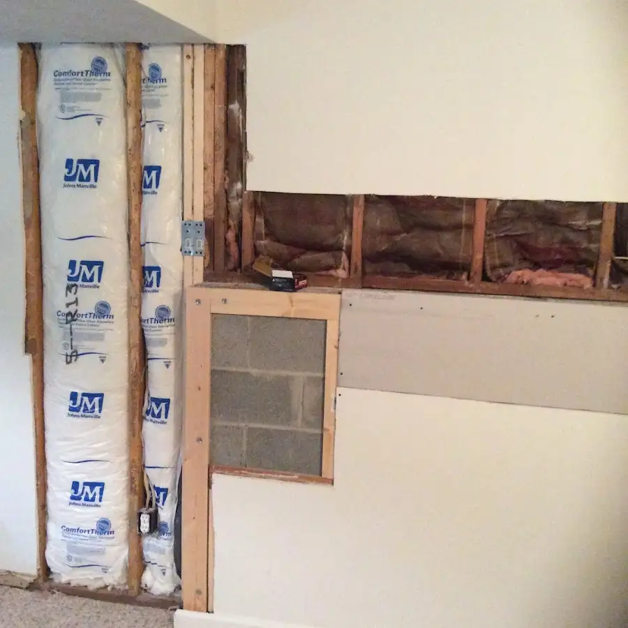 Wall insulation replacement during Structural Drying in Hebron